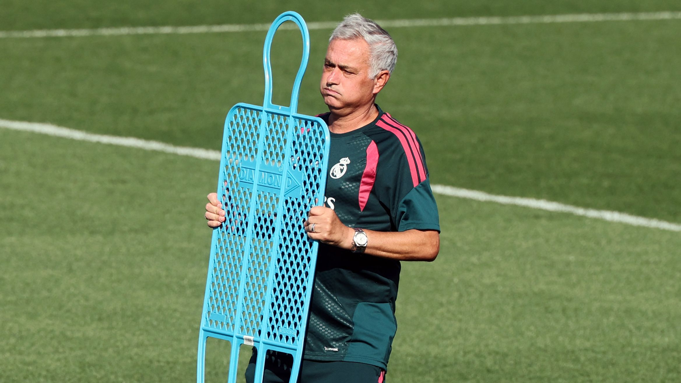 La Ligadagi chempionlik poygasi: Mourinyo «Barselona»ni to'xtata oladimi?